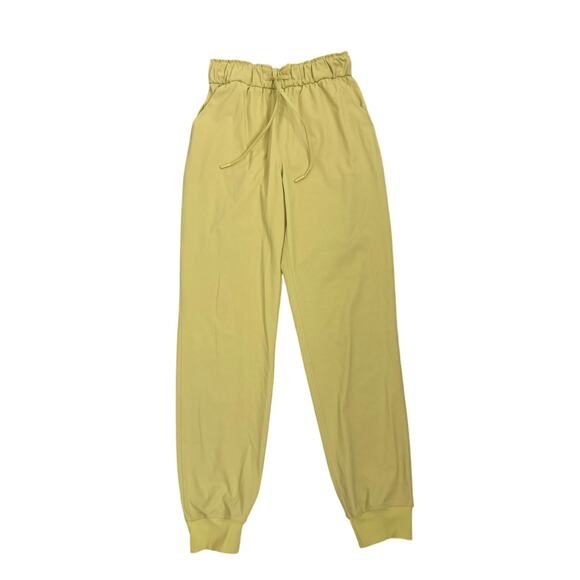 Lululemon Keep Moving Full Length Jogger Finch Yellow Size Women's 4 - Picture 2 of 4